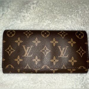 LV Wallet
